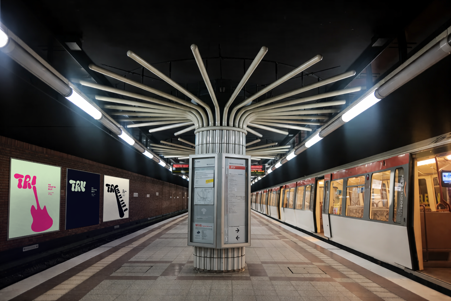 TRY Kampagnen-Plakate im U-Bahn-Kontext